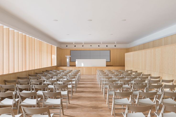 5581788d0f4d2e76771d4e586997f778